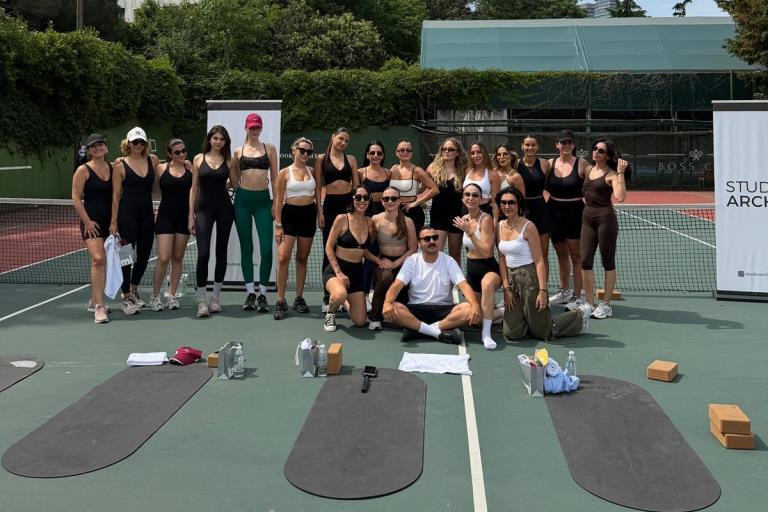 �� ve Spor Dünyas�n� Bulu�turan 10. Boss Cup Tenis Turnuvas� Muhte�em Bir Ba�lang�ç Yapt�